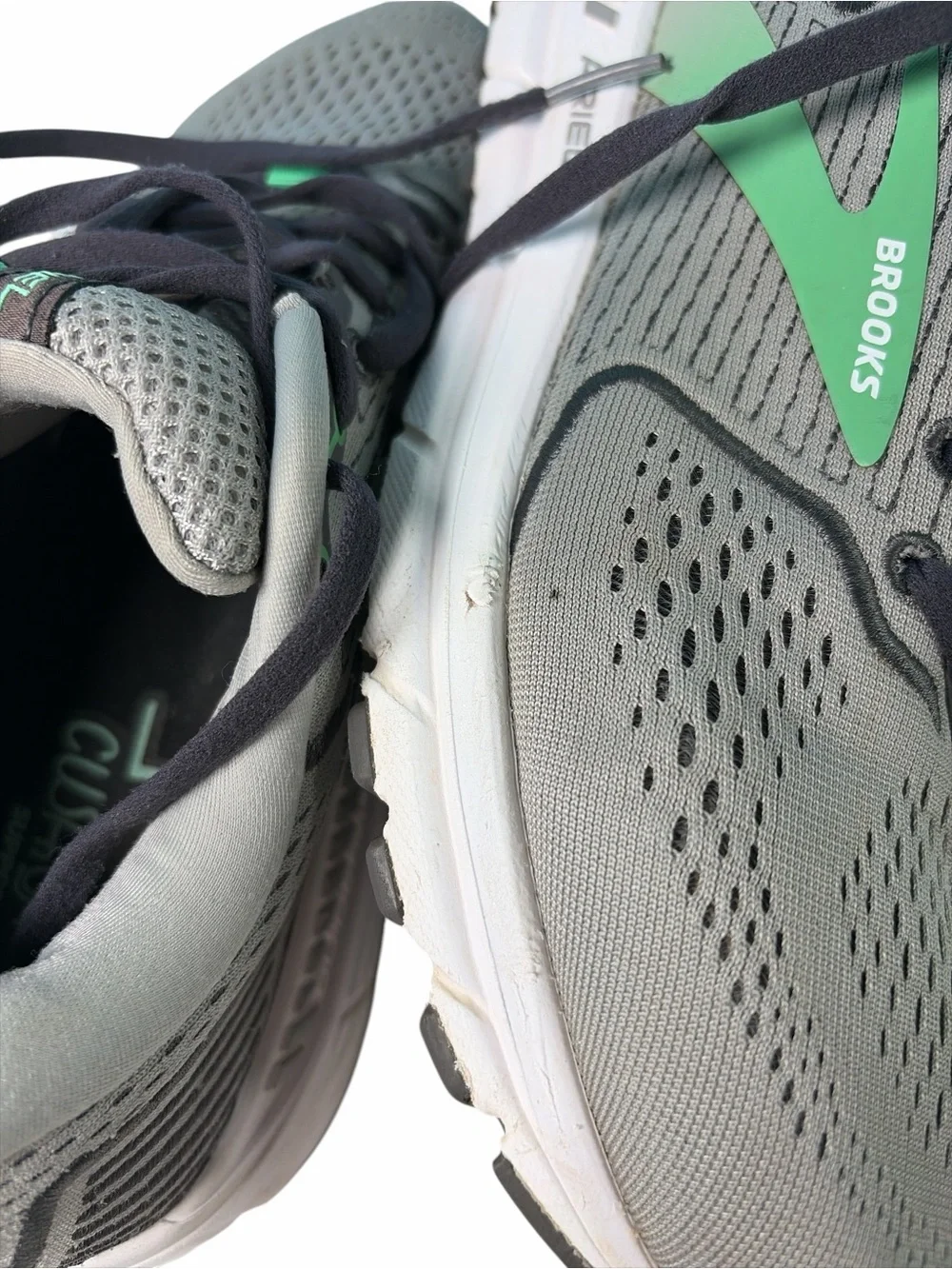 Brooks Ariel 20 Running Shoes Women Size 8.5 Gray Green Comfort Cushion Sneakers